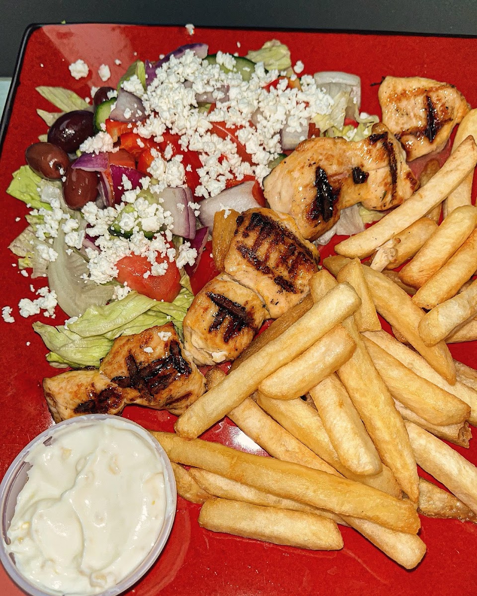 Lili’S Grill Photos 2